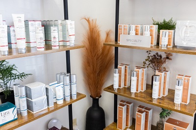 Image for DMC Aesthetics - Central with ID of: 5670838