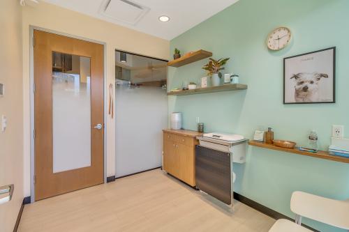 Image for Sploot Veterinary Care - RiNo with ID of: 5678600
