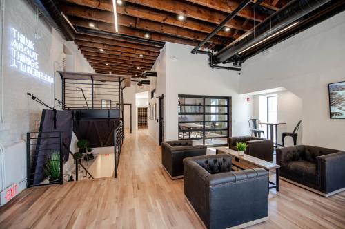 Image for Brick & Mortar with ID of: 5702747