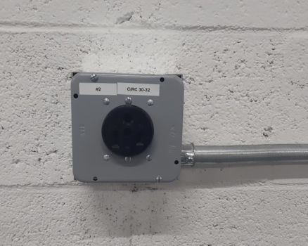 Image for Main Line Electric with ID of: 5728107