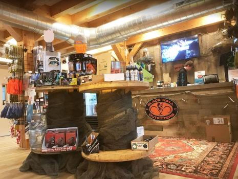 Image for Black Hall Outfitters with ID of: 5729423