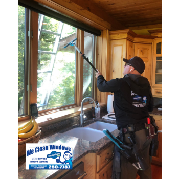 Image for LITTLE BROTHER WINDOW CLEANING with ID of: 5737096