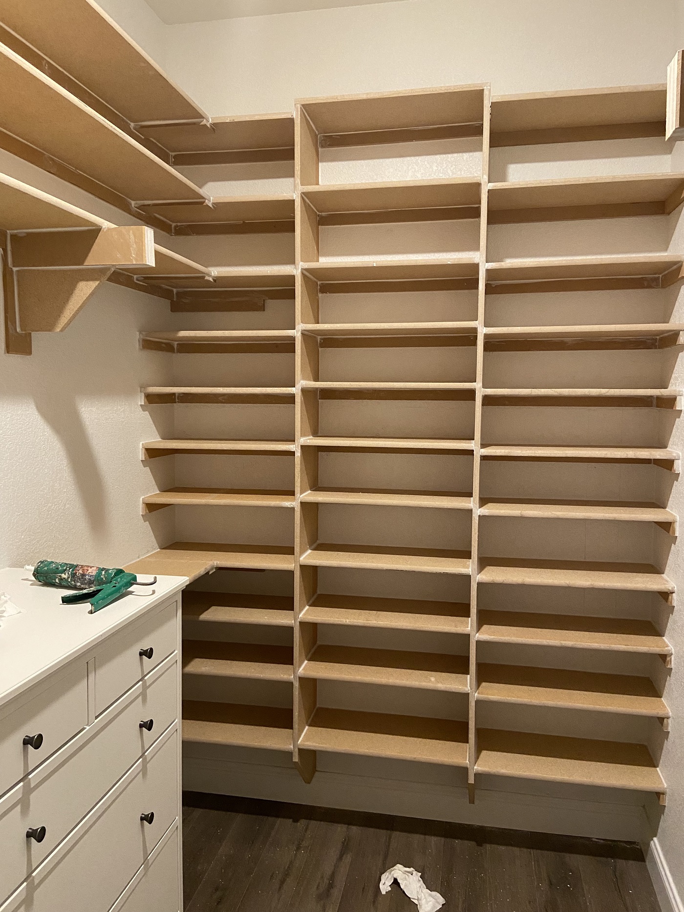 Image for Custom Closet Guys with ID of: 5741863