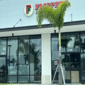 Image for Flippers Pizzeria with ID of: 5745742