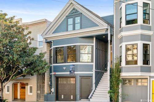 Image for Pacific Edge Real Estate with ID of: 5751170