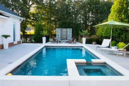 Image for Great Escapes Custom Pools with ID of: 5761704
