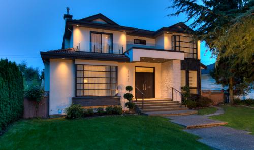 Image for reVISION Custom Home Renovations with ID of: 5764429