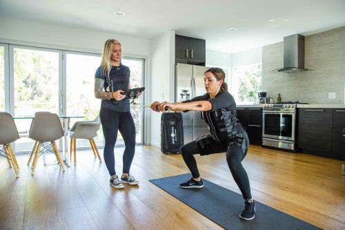 Image for Bodybuzz EMS Workouts with ID of: 5766185