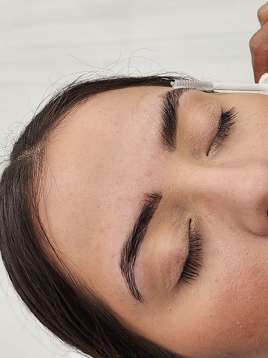 Image for Rozina's Eyebrow Threading with ID of: 5791624