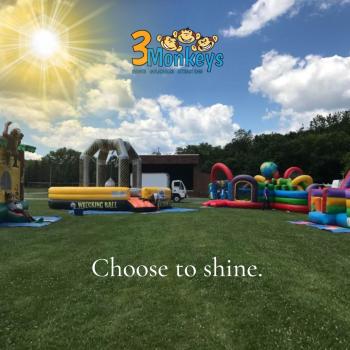 Image for 3 Monkeys Inflatables with ID of: 5802869