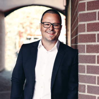 Image for Reece Falk PREC RE/MAX Real Estate Services with ID of: 6501792