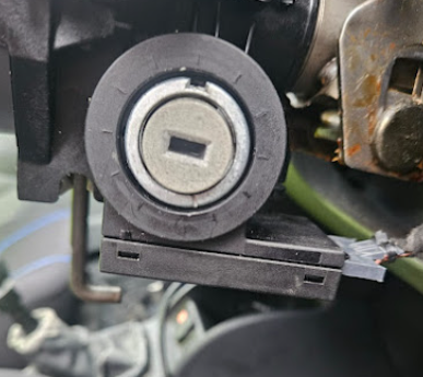 Image for The Bearded Locksmith with ID of: 6507024
