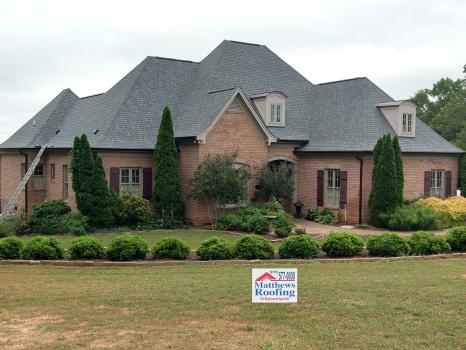 Image for Matthews Roofing with ID of: 5816933