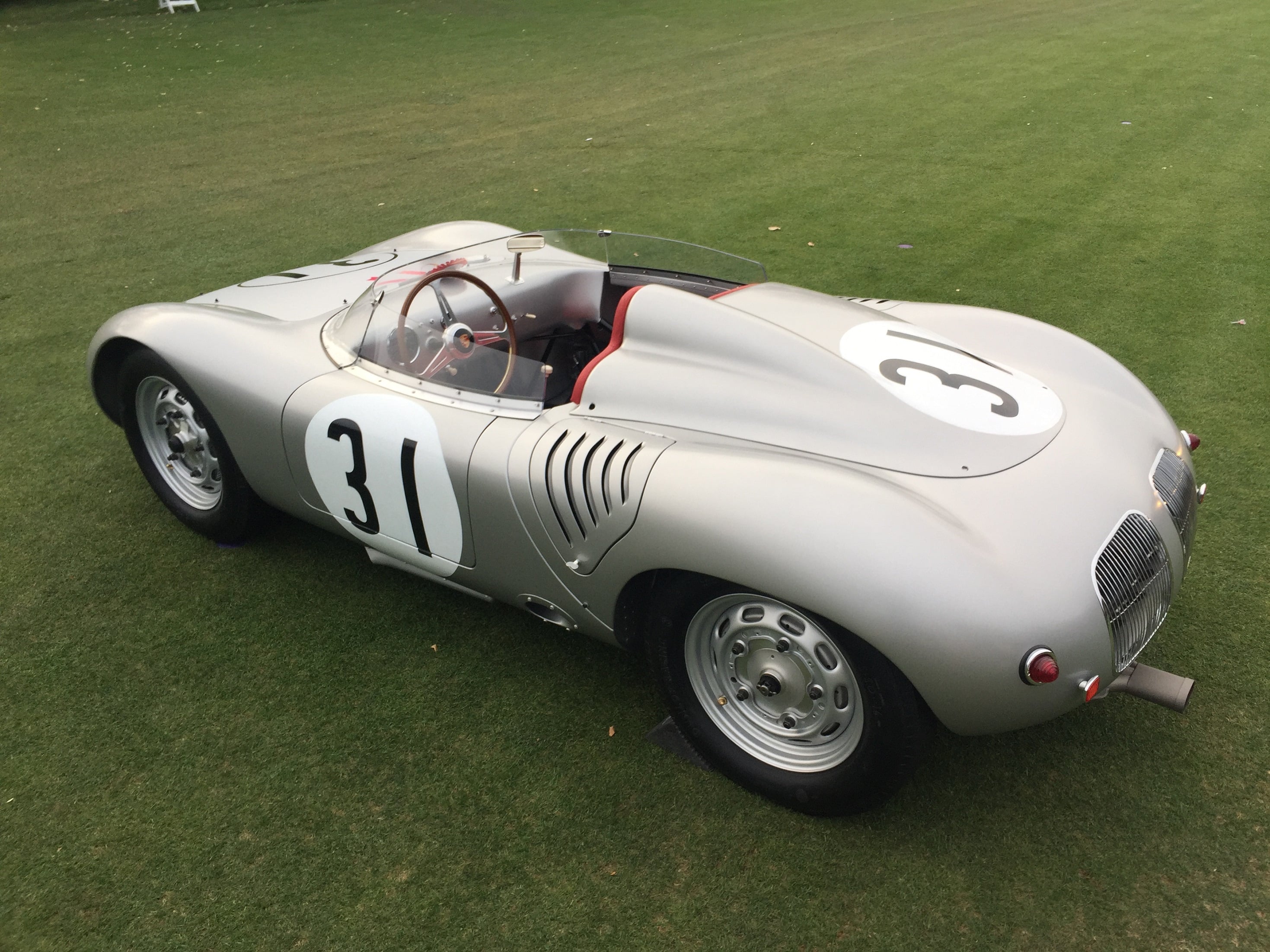Image for Vintage Car Works with ID of: 5832762