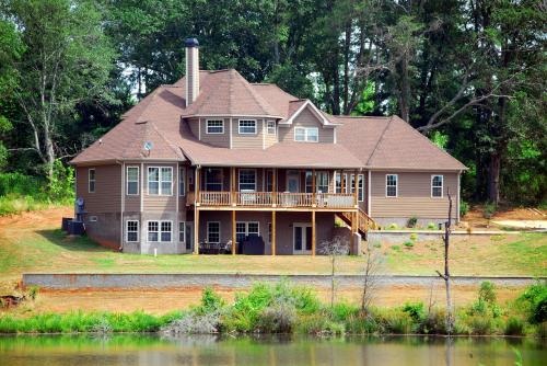 Image for AAA Roof Company with ID of: 5834463