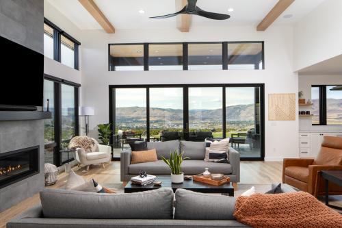 Image for McLaughlin Design & Construction LLC with ID of: 5838583