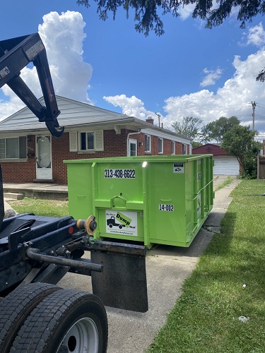 Image for Bin There Dump That Dearborn with ID of: 3622569