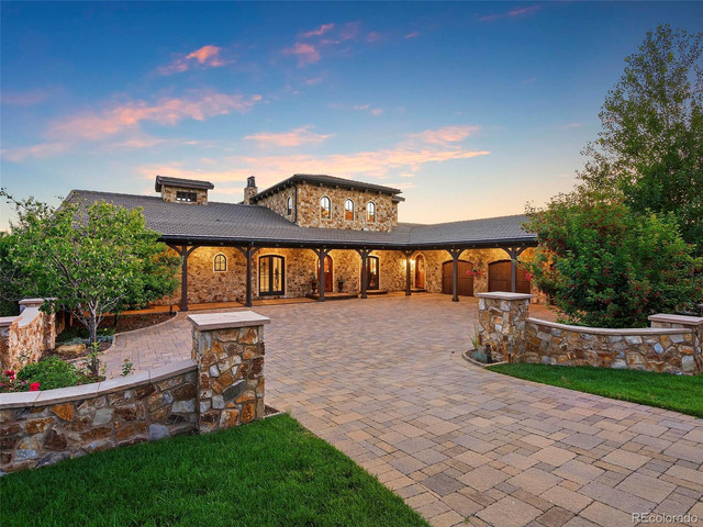 Image for Joyfel Real Estate Duo with ID of: 5867210