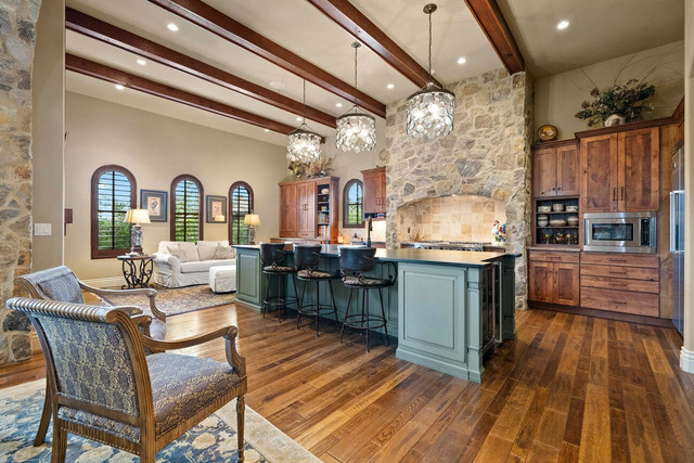 Image for Joyfel Real Estate Duo with ID of: 5867234