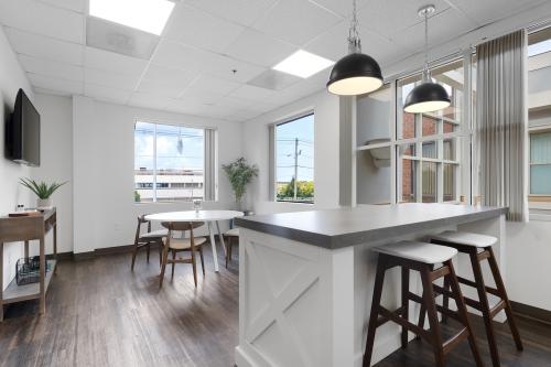 Image for Workspace@Shipyard with ID of: 5877161