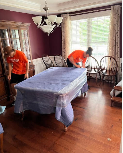 Image for Cavalier Moving with ID of: 5889768