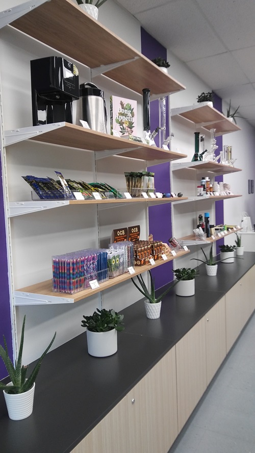 Image for Purple Moose Cannabis (Oshawa) with ID of: 5924061