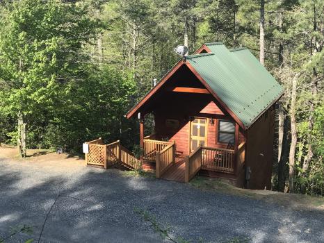 Image for Spacious Skies Campgrounds - Bear Den with ID of: 5951209