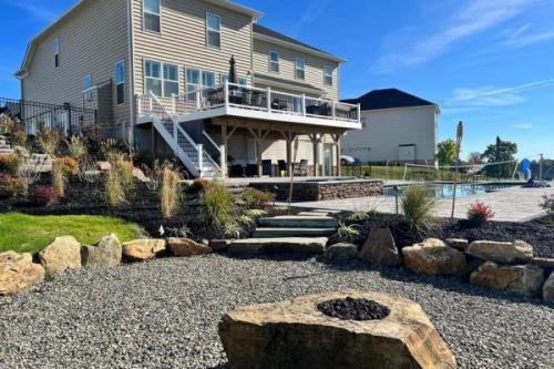 Image for Delone Design LLC with ID of: 5953936