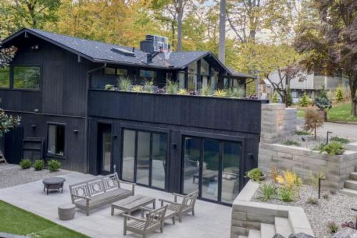 Image for Delone Design LLC with ID of: 5953937