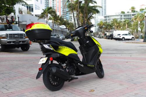 Image for Scooter in Miami - South Beach with ID of: 5954027