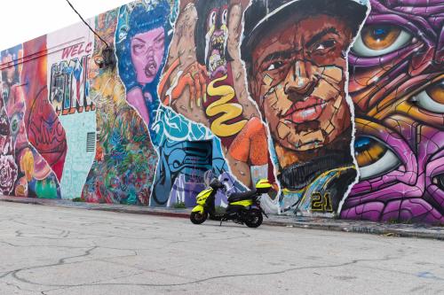 Image for Scooter in Miami - Mid Beach with ID of: 5954591
