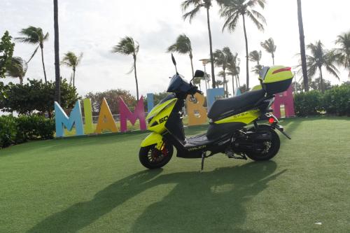 Image for Scooter in Miami - Mid Beach with ID of: 5954593