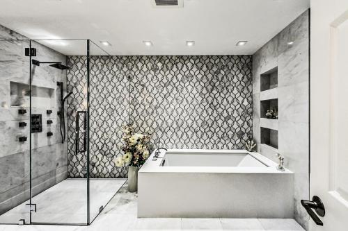 Image for DuPage Kitchen And Bathroom Remodeling with ID of: 5971707
