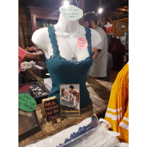 Image for The Alley Gift Shop with ID of: 5972916