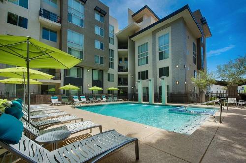 Image for Ninety Degrees Apartments with ID of: 5982472