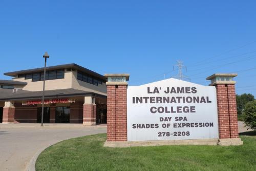 Image for La' James International College with ID of: 5993708