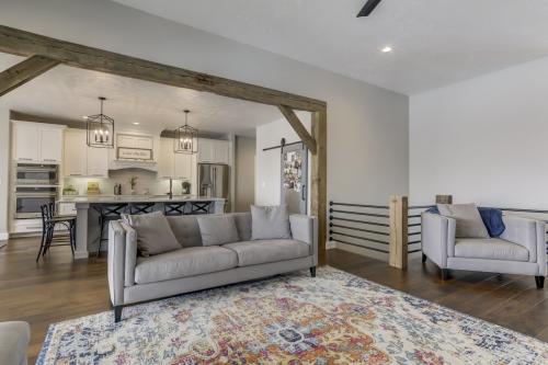 Image for Don Smith Paint Company with ID of: 6002373