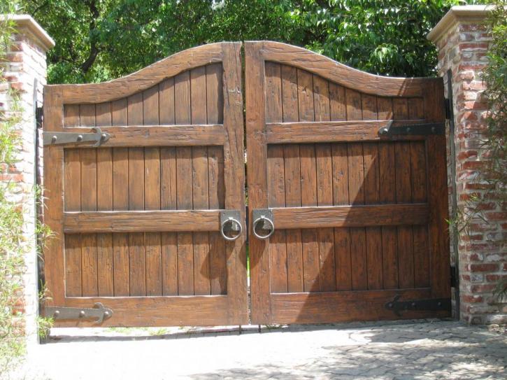 Image for Tarzana Gates with ID of: 660219