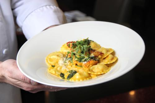 Image for Battery Wharf Grille with ID of: 6007557