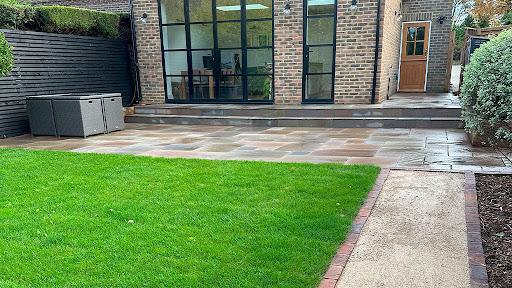 Image for Surrey Landscapers Ltd with ID of: 6038242