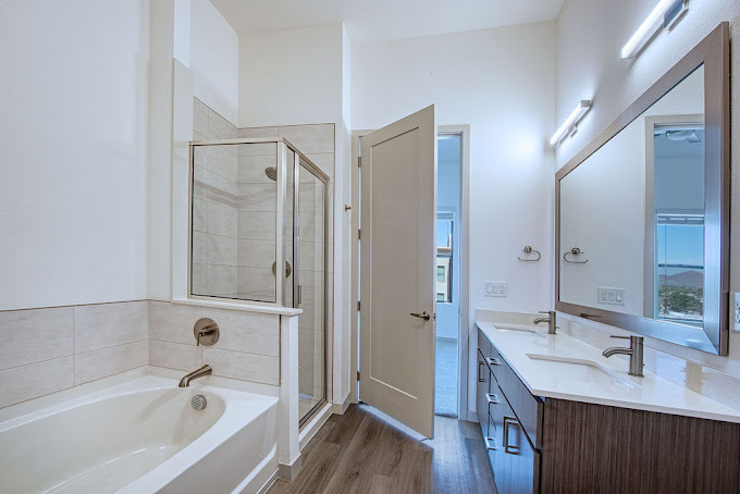 Image for Portrait at Hance Park Apartments with ID of: 6081287