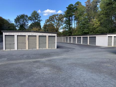 Image for Square Space Storage with ID of: 6112441