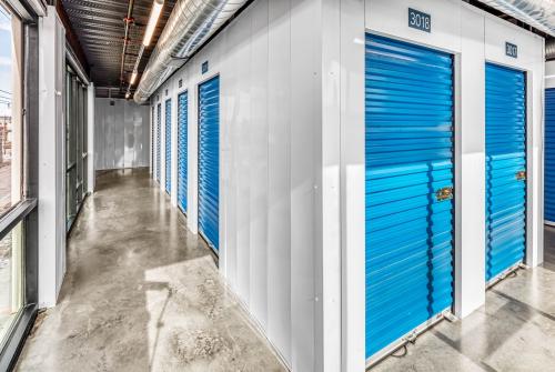 Image for 700 Block Storage with ID of: 6123736