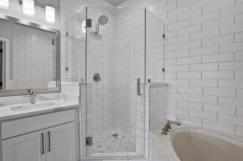 Image for Seagrove Apartments with ID of: 6128599