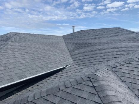 Image for Wiebe's Roofing Ltd. with ID of: 6143271