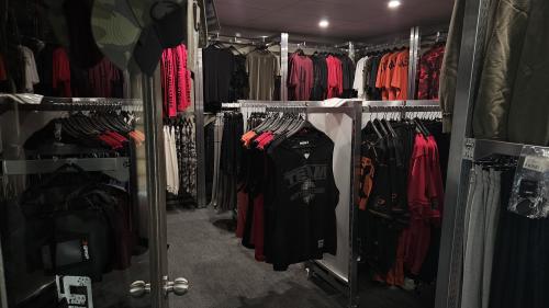 Image for Gym Star Pro Shop with ID of: 6147945