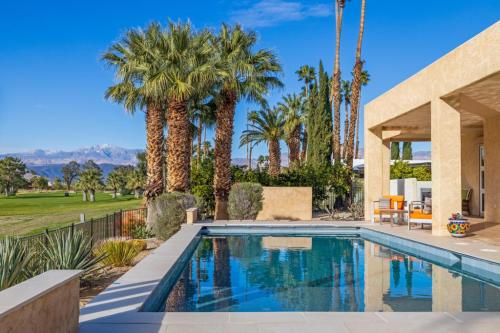 Image for Divine Desert Destination with ID of: 6150607