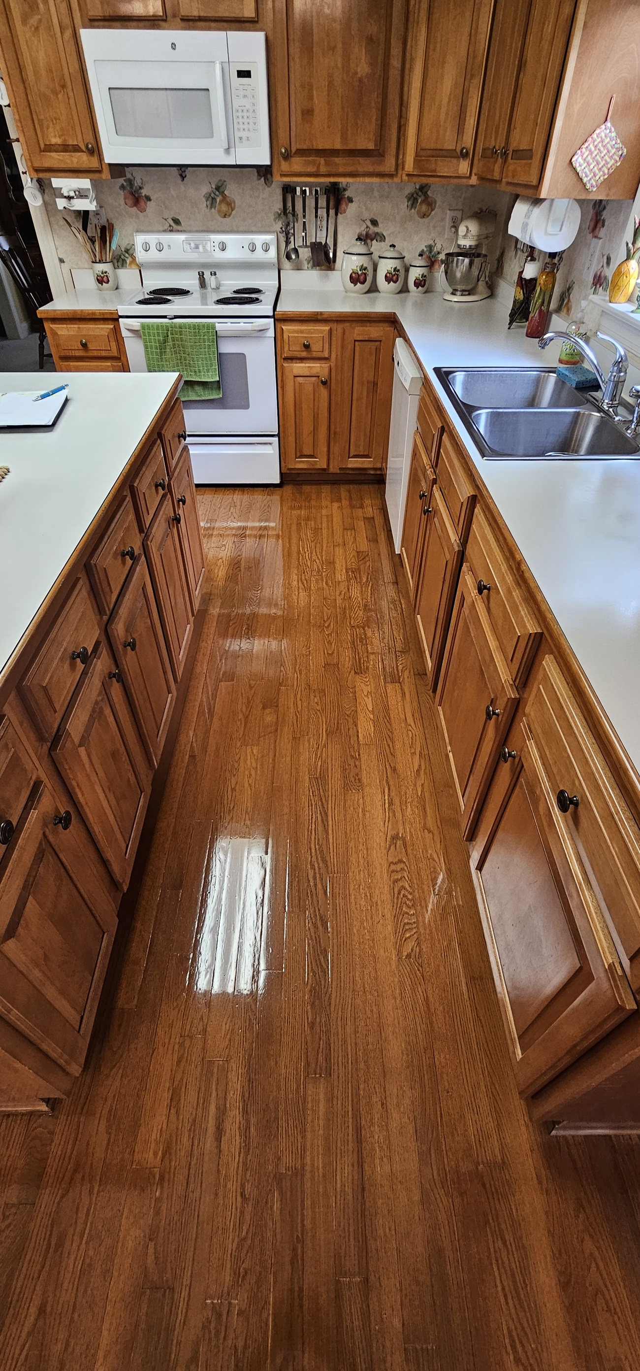 Image for ETM Flooring LLC with ID of: 6169720