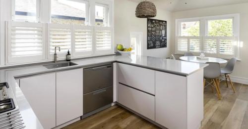 Image for The Shutter Company with ID of: 6258663