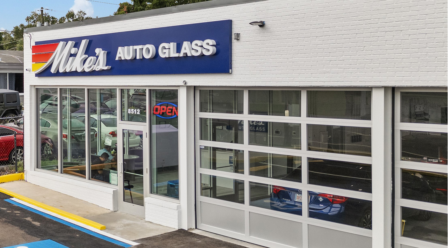 Image for Mike's Auto Glass Express with ID of: 6268097